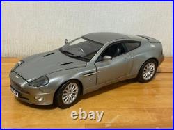 007 Aston Martin 1/18 Scale Model Silver
