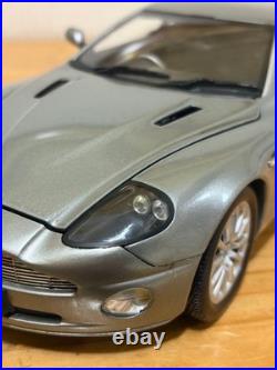 007 Aston Martin 1/18 Scale Model Silver