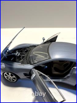 118 2009 Mondo Motors Aston Martin One-77 Silver Blue Discast 118 2009 Mondo Motors Aston Martin One-77 Silver Blue Discast