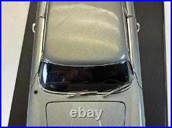 118 AUTOart ASTON MARTIN DB5 James Bond 007 Goldfinger 70020