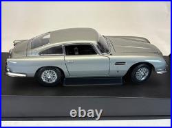 118 AUTOart ASTON MARTIN DB5 James Bond 007 Goldfinger 70020