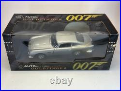 118 AUTOart ASTON MARTIN DB5 James Bond 007 Goldfinger 70020
