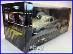 118 AUTOart ASTON MARTIN DB5 James Bond 007 Goldfinger 70020