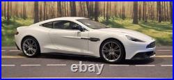 118 Autoart Aston Martin Vanquish Coupe White Composite Model READ