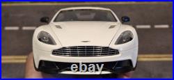 118 Autoart Aston Martin Vanquish Coupe White Composite Model READ