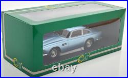 118 Cult Scale Aston Martin DB 4 1958-1963 lightblue-metallic