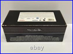 118 Hot Wheels ASTON MARTIN V8 VANTAGE (Yellow) Metal Collection