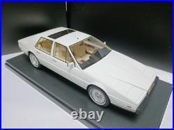 118 PMC Aston Martin Lagonda four door luxury sedan model Lagonda 1986 white