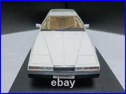 118 PMC Aston Martin Lagonda four door luxury sedan model Lagonda 1986 white