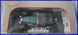 1934 Green Aston Martin with Red Interior Signature 18118 1/18 Scale
