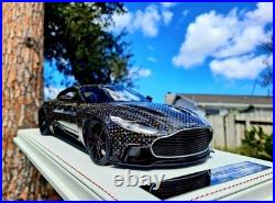 1/18 Aston Martin Cyrus LV Design Resin Model with Luxury Display Case by