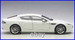 1/18 Aston Martin Rapide S from 2015 (Stratus White) Model Car by AUTOart 70256