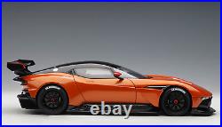 1/18 AutoArt ASTON MARTIN Vulcan Madagascar Orange 70264