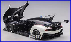 1/18 AutoArt ASTON MARTIN Vulcan (Stratus White With Blue Stripes) 70261