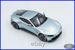 1/18 Autoart 2019 ASTON MARTIN VANTAGE Magnetic Silver? ALSO OPEN FOR TRADE 1/18 Autoart 2019 ASTON MARTIN VANTAGE Magnetic Silver? ALSO OPEN FOR TRADE