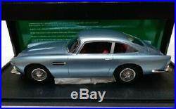 1/18 Cult Scale Models Aston Martin DB4 1961 Blue Metallic