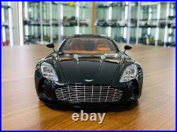 1/18 Diecast AutoArt Aston Martin One-77 in Black