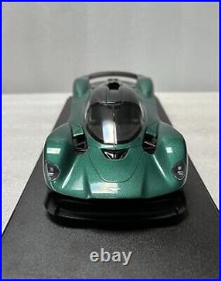 1/18 GT Spirit Aston Martin Valkyrie in Racing Green Limited Edition (GT435) 1/18 GT Spirit Aston Martin Valkyrie in Racing Green Limited Edition (GT435)