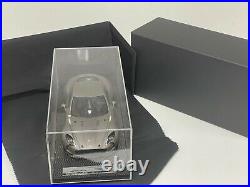 1/18 Tecnomodel Aston Martin One-77 Matte Grey #01/77 Carbon Base