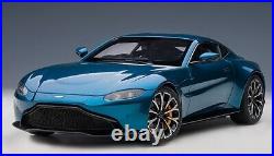 2019 Aston Martin Vantage in Blue in 118 Scale by AUTOart