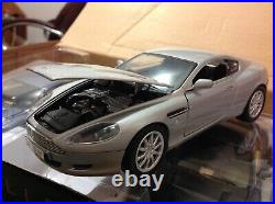 4-Motormax 124 Scale 2004 Aston Martin DB9 V12 Silver Diecast Model James Bond