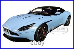ASTON MARTIN DB11 Q FROSTED GLASS BLUE WithBLACK TOP 1/18 MODEL CAR AUTOART 70268