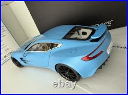 ASTON MARTIN ONE-77 TIFFANY BLUE 118 by AUTOart Signature Series
