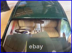 ASTON MARTIN'Virage' 1988 in metallic green / cream interior Cult Scale 118