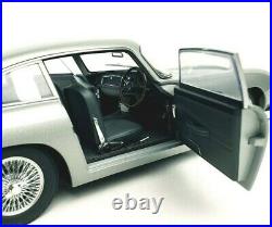 AUTOArt Aston Martin DB5, Silver, 118 Scale, 70211 (No Box)