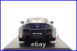 AUTOart 118 Aston Martin V12 Vantage in Midnight Blue