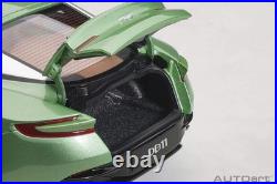 AUTOart 1/18 Aston Martin DB11 Metallic Green
