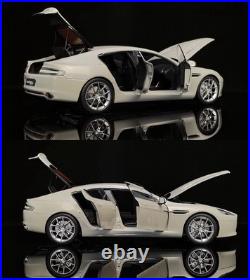 AUTOart 1/18 Aston Martin Rapide S 2015 Silver Diecast Car Model 70258