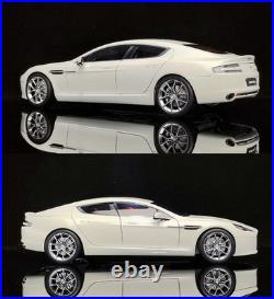 AUTOart 1/18 Aston Martin Rapide S 2015 White Diecast Car Model 70256