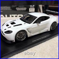 AUTOart 1/18 Aston Martin Vantage V12 GT3 Scale Model Car AUTOart 1/18 Aston Martin Vantage V12 GT3 Scale Model Car