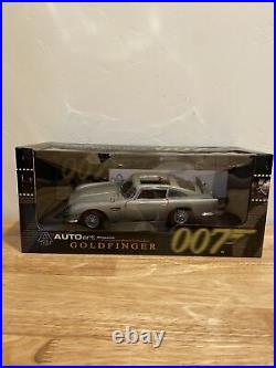 AUTOart 1/18 SCALE ASTON MARTIN DB5 JAMES BOND 007 GOLDFINGER DIECAST MODEL CAR