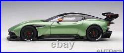 AUTOart 70263 1/18 Aston Martin Vulcan Metallic Green Japan