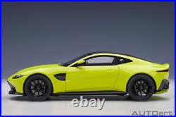 AUTOart 70279 Aston Martin Vantage 2019 (lime essence) composite model/full ope