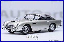 AUTOart 70296 ASTON MARTIN DB5 GOLDFINGER WithWEAPONS, SILVER