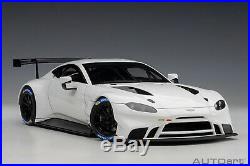 AUTOart 81806 Aston Martin Vantage GTE Le Mans Pro 2018 (White) 118 Scale