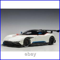 AUTOart Aston Martin Vulcan 118 Stratus White with Blue Stripes 70261