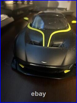 AUTOart Aston Martin Vulcan Diecast Model Car Matte Black/Lime