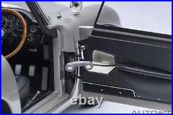 AUTOart GOLDFINGER 007 JAMES BOND ASTON MARTIN DB5 1/18 MODEL CAR SILVER 70296