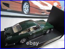 AUTOart MODELS ASTON MARTIN DB5 GREEN 1/18 SCALE MODEL CAR 70024