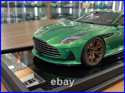 Aston Martin DB12 Coupe MotorHelix Iridescent Emerald Ltd. 199pc 1/18 Resin