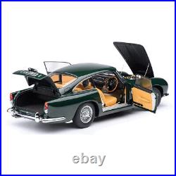 Aston Martin DB5 British Racing Green