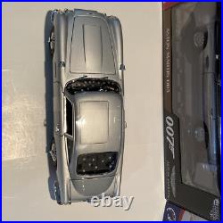 Aston Martin DB5 Damage with Bullet Holes Limited (James Bond 007) 1/18 Scale Aston Martin DB5 Damage with Bullet Holes Limited (James Bond 007) 1/18 Scale
