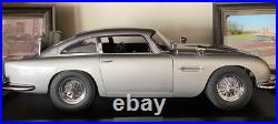 Aston Martin DB5 James Bond 007 1/8th scale by Eaglemoss +MANY EXTRAS