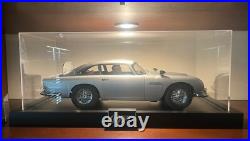 Aston Martin DB5 James Bond 007 1/8th scale by Eaglemoss +MANY EXTRAS Aston Martin DB5 James Bond 007 1/8th scale by Eaglemoss +MANY EXTRAS