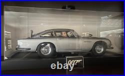 Aston Martin DB5 James Bond 007 1/8th scale by Eaglemoss +MANY EXTRAS