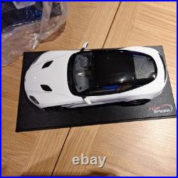 Aston Martin DBS Superleggera Stratus White 118 Scale TSM TS0267 MIB